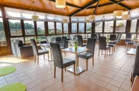 Hotel & Apartamentos Cons da Garda Hotels in O Grove