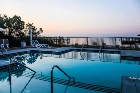 River Hotel of Southport