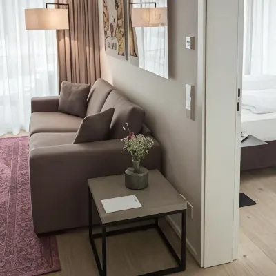 Suytes Hotels near HD-Weststadt/Südstadt