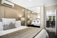 53 on Victoria Hotels in Warwick