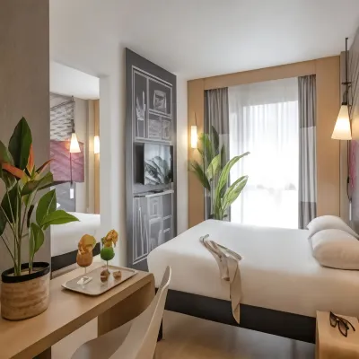 Hôtel Ibis Cannes Plage La Bocca Hôtels à : Cannes