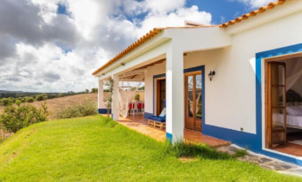 Monte Cerro da Vigia by Vacationy