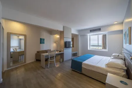 Oasis Imperial & Fortaleza