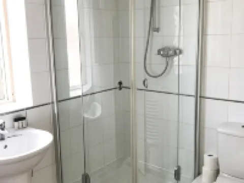 Roomspace Apartments -The Courtyard Hotels in Wimbledon