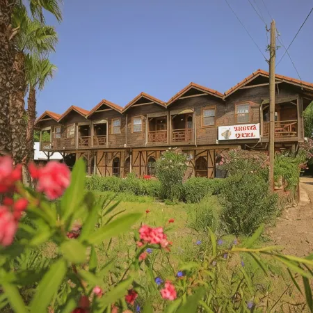 Yavuz Motel Adrasan