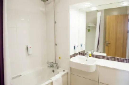 Wirral (Heswall) Hotels in Wirral