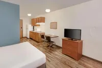 WoodSpring Suites Des Moines Pleasant Hill - Pet-friendly