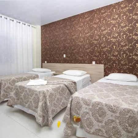 AJ Hotel Chapecó - Fácil Acesso Pátio Shopping e Rótula da Bandeira