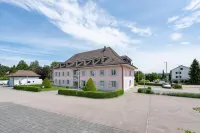 Bären Self Check-in Hotel Hotels in Oberdorf