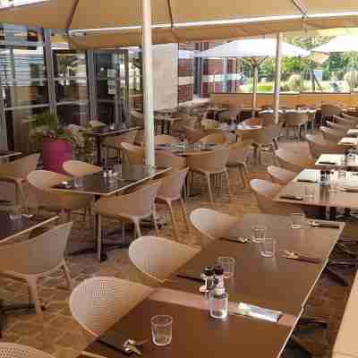 Chic'o Rail Dining/Meeting Rooms