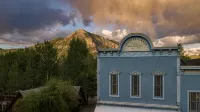 Eleven Scarp Ridge Lodge Hotels near Crested Butte Rental & Demo Center