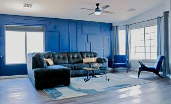 Family Fun amp Strip Access Pet Friendly - 0586912000lv2mxov4E1B R 339 206 R5 D