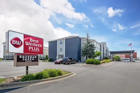 Best Western Plus Bourbonnais Hotel  Suites