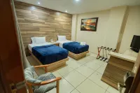Hotel Santiago de Compostela - Guadalajara Centro Historico