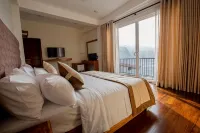 Manthra Leisure Hotels in Tennekumbura
