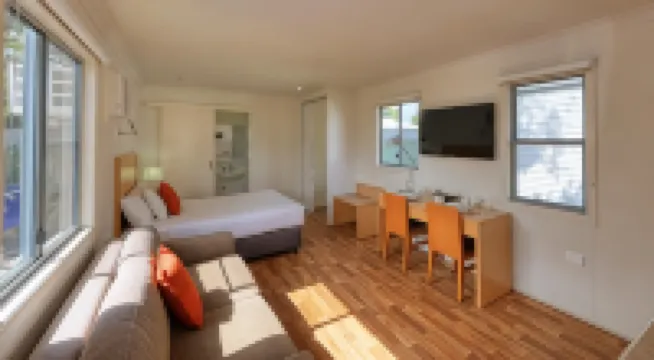 龍貓汽車客棧 欽奇利亞酒店