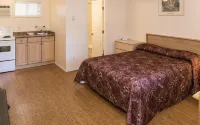 Beachside Motel