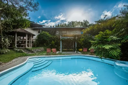 Casa Madre Tierra Отели в г. Сан Карлос