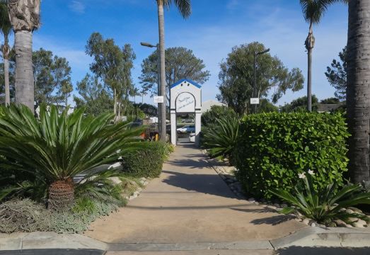 1. 로드웨이 인 엔..