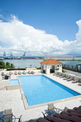 Radisson Colon 2000 Hotel Casino Hotel di 