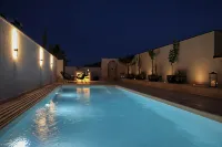 Hotel Golden Key, 4 Stars Superior - Pools