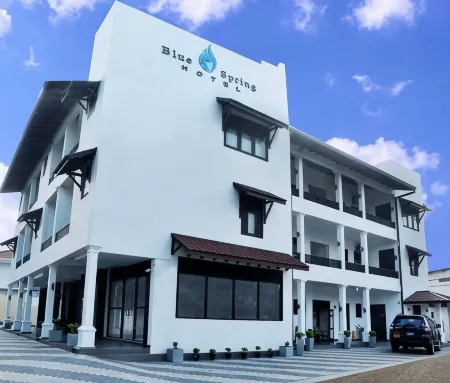 Blue Spring Hotel