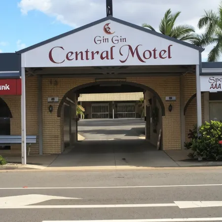 Central Motel Gin Gin Отели в г. Джин Джин