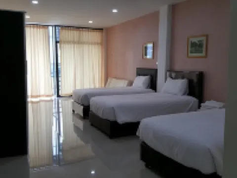 Charoensuk Grand Hotel Hotels in Kabin Buri