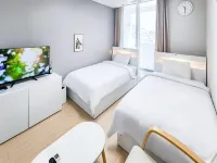 Chuncheon Bella Residence Hotels near Chuncheon Dakgalbi Street