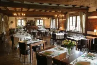 Hostellerie des Tilleuls Hotels in Rochefort