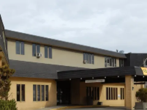 Heritage Inn Hotel & Convention Centre - Cranbrook Hotels in Cranbrook