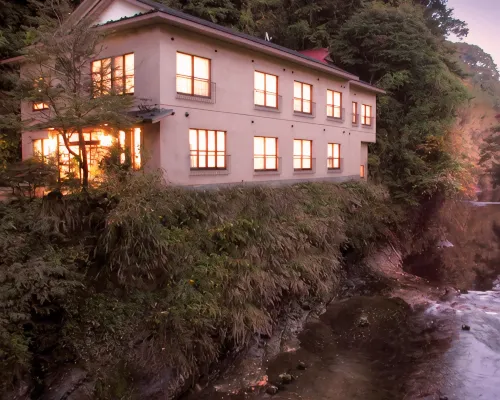 Kawanoya Hoteles en Ōtaki