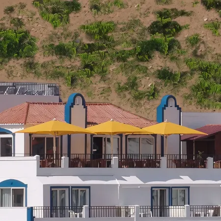 Apartamentos Turisticos Regina Отели рядом с достопримечательностью «Албуфейра, центр города»