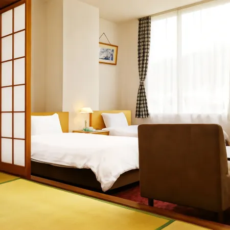 Saiki Central Hotel
