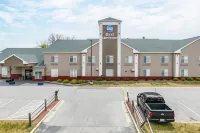 Best Western Watertown Hotels in Oconomowoc