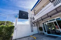 Bumble V Hotel Subic - 3 estrellas