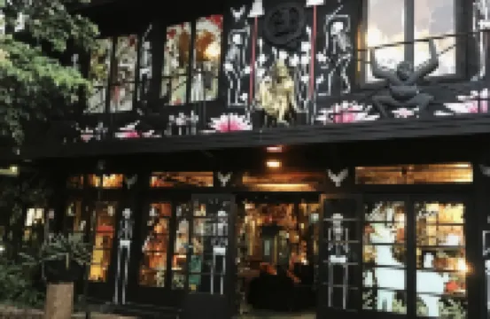 Helgasfolly Anti Hotel Residence