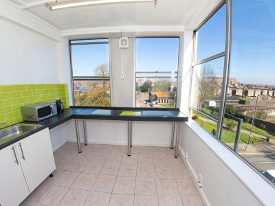 Kensal Green Backpackers