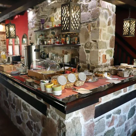 Monastiri Guesthouse