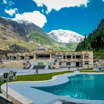 Musketeers Resort Naran