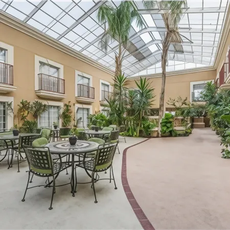 Best Western Plus Atrium Inn