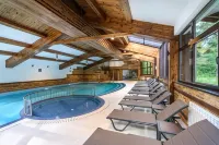 Lion Hotel Borovets - Pools