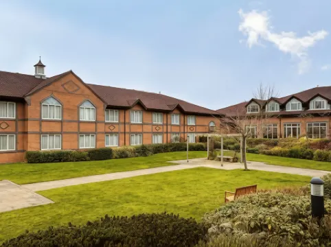 Mercure Daventry Court Hotel