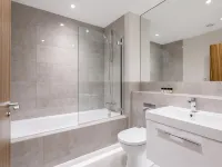 Roomspace Serviced Apartments - Trinity House Hotels in Reigate