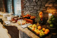 Hotel Sanglier - breakfast