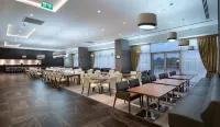 Hampton by Hilton Kocaeli Symbol