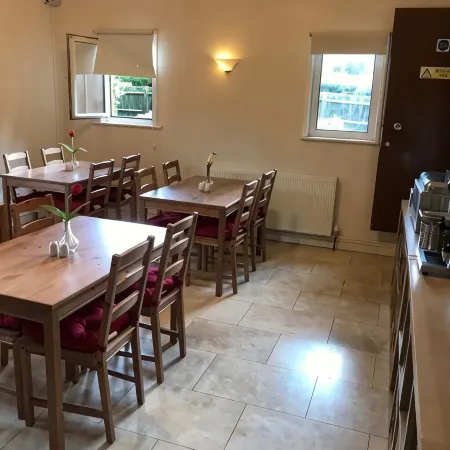 London Gatwick Inn