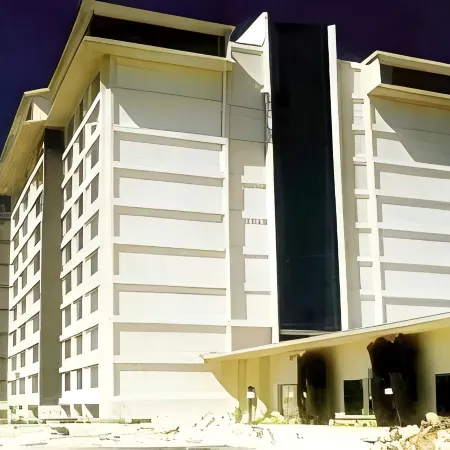 Jockey Resort Suites Center Strip Отели рядом с достопримечательностью «Лас-Вегас-Стрип»