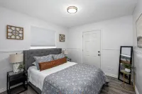 Arlington Retreat Near Stadiums and Six Flags - บังกะโล