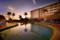 Palm Beach Shores Resort and Vacation Villas - parking